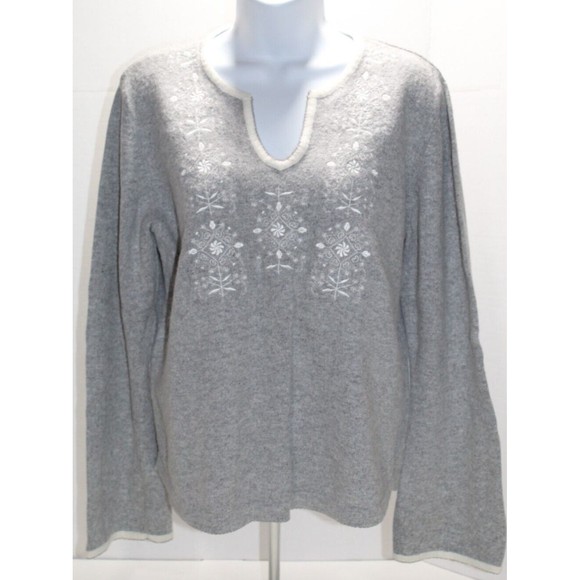 Vtg St. John's Bay Women's XL Sweater Grey Embroiled Floral Sweat heart Neck - Picture 1 of 8